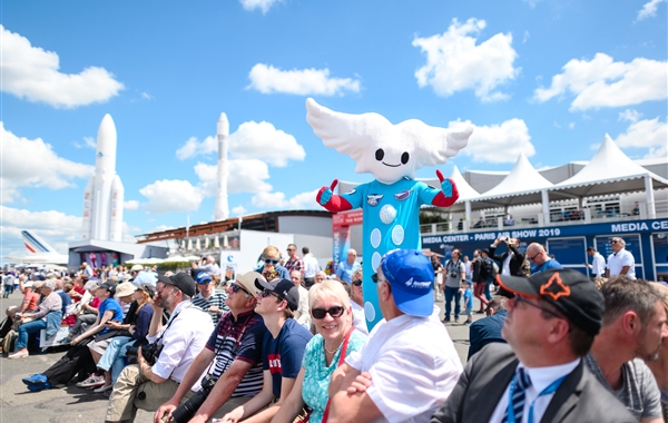 202306151841221560_600_380